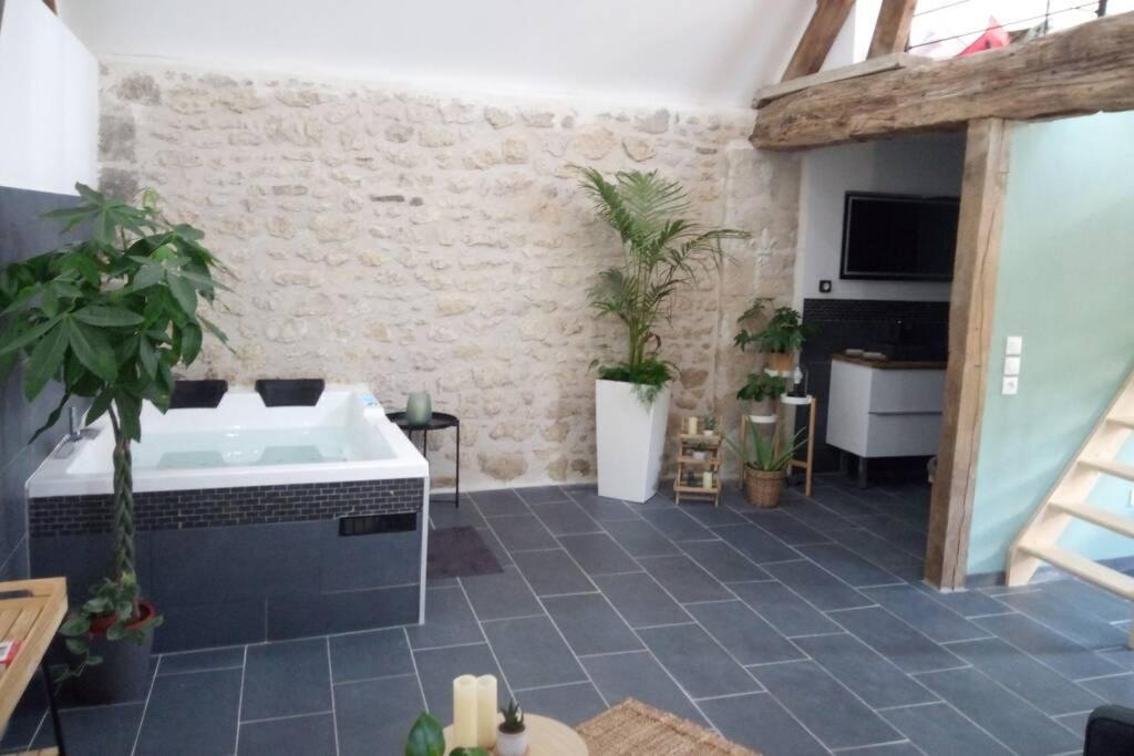Maison Privative, Cocooning, Zen , Avec Jacuzzi Mont-Notre-Dame Ngoại thất bức ảnh